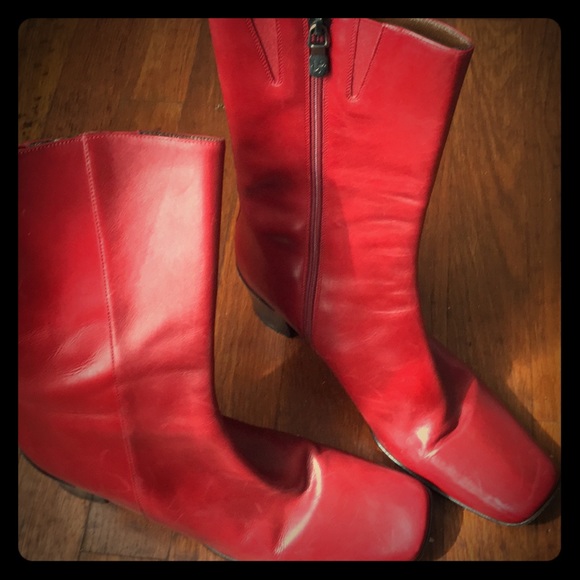 Donald J. Pliner Shoes - Donald J Pliner Boots